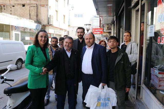 "Siyasete seviye getirerek zerafeti hakim kılacağız”