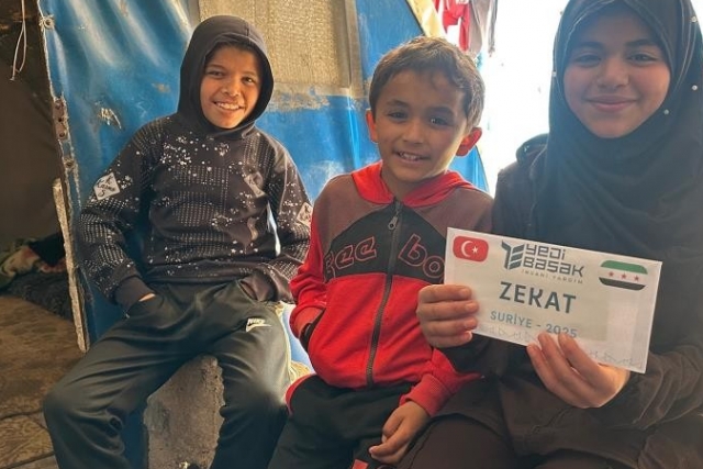 Yedi Başak fitre ve zekat dağıtımlarına hız kesmeden devam ediyor