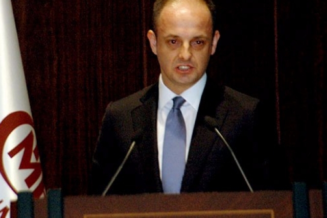 Çetinkaya: “Parasal genişleme tek başına istikrarlı büyümeyi sağlayamaz”