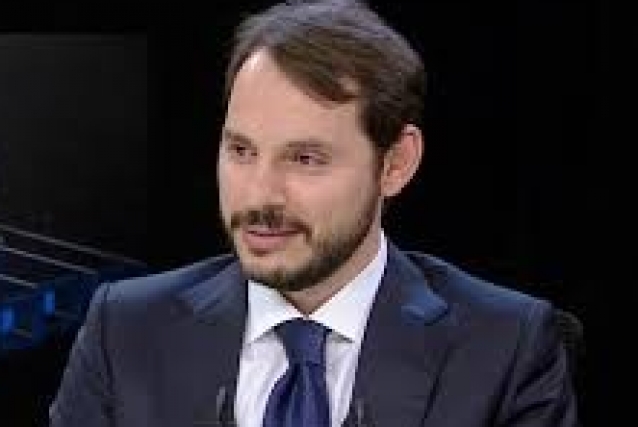 Albayrak: 'Bu notu düşürmüş, bu onu yazmış, vız gelir, tırıs gider'