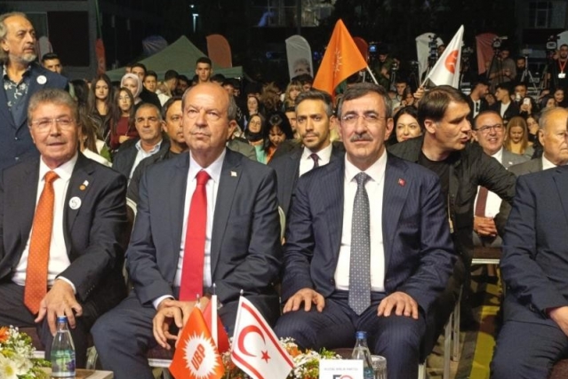 KKTC Başbakanı Üstel: "Bu topraklarda dalgalanan bayrakta TMT’nin ruhu ve Türkiye’nin desteği vardır"