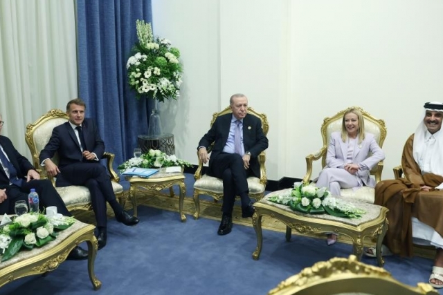 Cumhurbaşkanı Erdoğan’dan İtalya Başbakanı Meloni’ye: "Sigarayı bıraktırmam lazım"