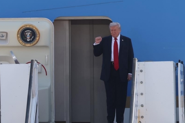 ABD Başkanı Trump: "Kolombiya'ya yapılan tüm ödemeleri durduruyorum"