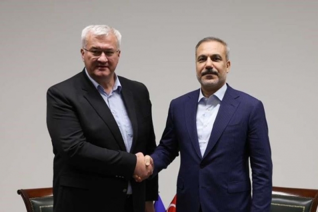 Dışişleri Bakanı Fidan, Ukraynalı mevkidaşı Sybiha ile görüştü