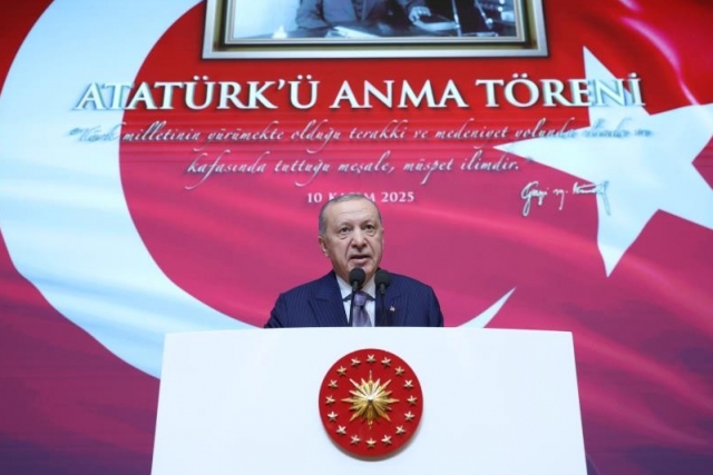 Cumhurbaşkanı Erdoğan: "Atatürk'e yönelik hakaretlere karşıyız"