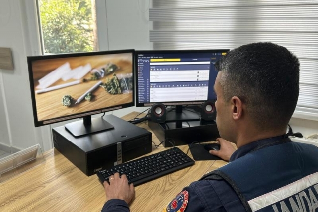 Gaziantep'te 43 vatandaşı toplam 1 milyon 709 bin TL dolandıran 5 şüpheli tutuklandı