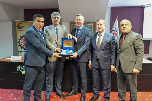 KIRGIZİSTAN NARYN HEYETİ NTO’DA: TİCARET VE YATIRIM İŞ BİRLİĞİ MASADA