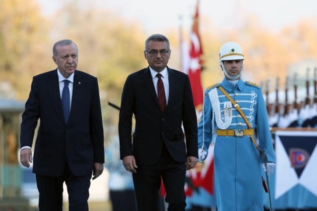 Cumhurbaşkanı Erdoğan, KKTC Cumhurbaşkanı Erhürman’ı resmi törenle karşıladı