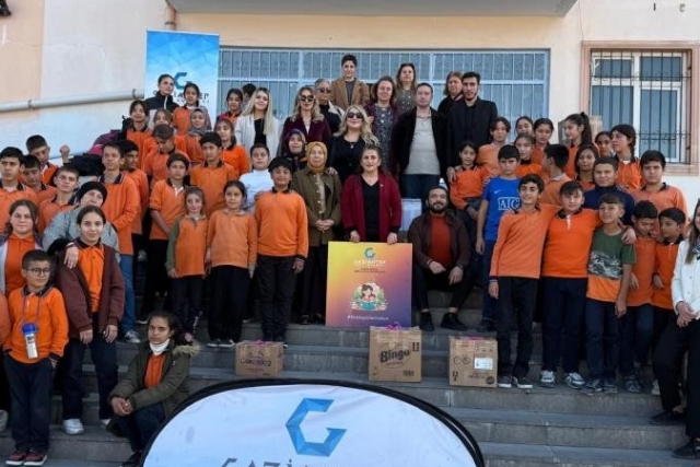 Kent Konseyi'nden Tekirsin kırsal Mahallesine Anne-Çocuk kütüphanesi