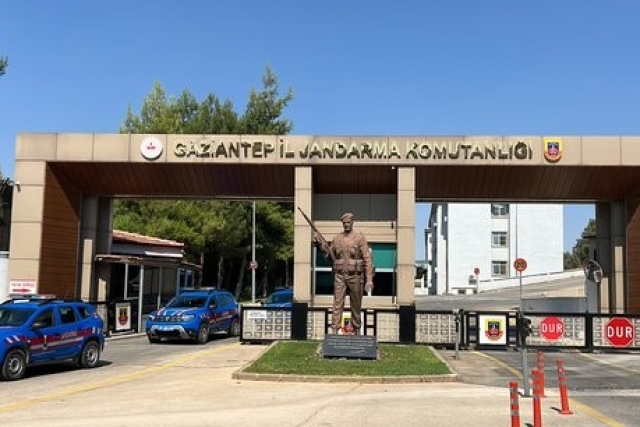 JANDARMA SİBER DEVRİYEDEN SANAL DOLANDIRICILARA GEÇİT YOK