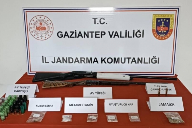 Gaziantep'te uyuşturucu ve kaçakçılığa darbe: 17 tutuklama