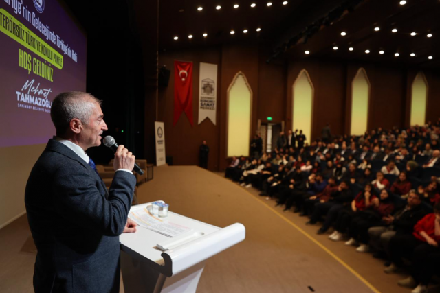 ŞAHİNBEY’DE “TERÖRSÜZ TÜRKİYE” PANELİ DÜZENLENDİ