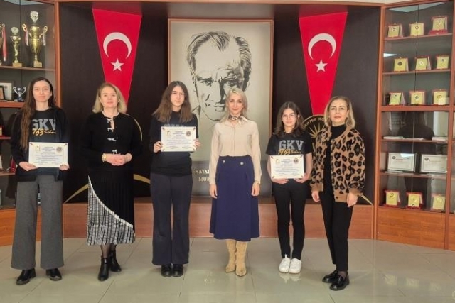 GKV’li öğrenciler dünyanın farklı ülkelerinde gençlik kamplarına gidecek