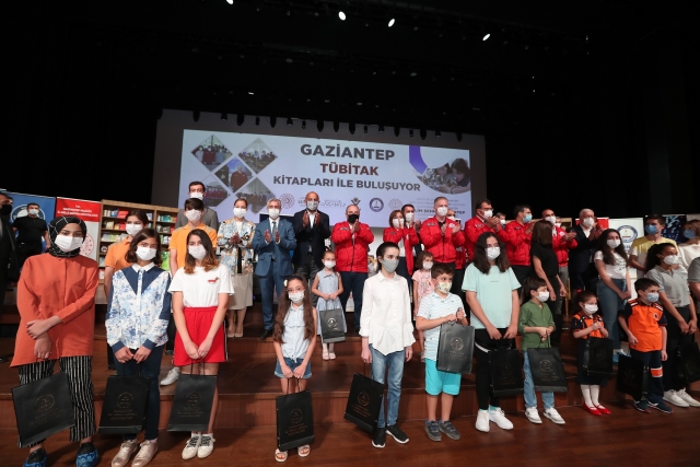 Şahinbey Gazianteplileri TÜBİTAK  kitapları ile buluşturdu