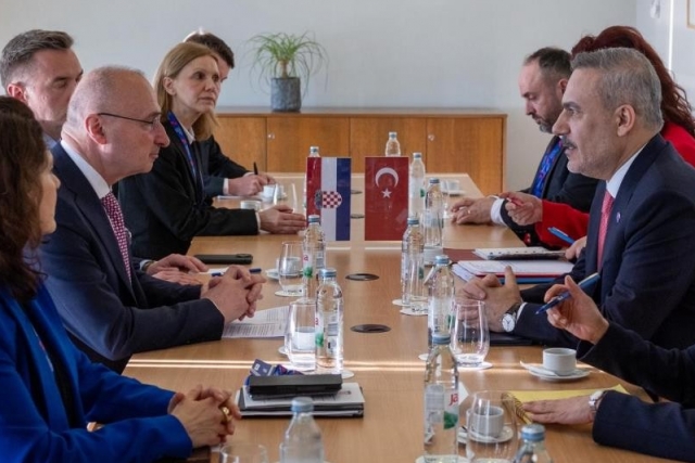 Dışişleri Bakanı Fidan, Hırvat mevkidaşı Grlic-Radman ile bir araya geldi