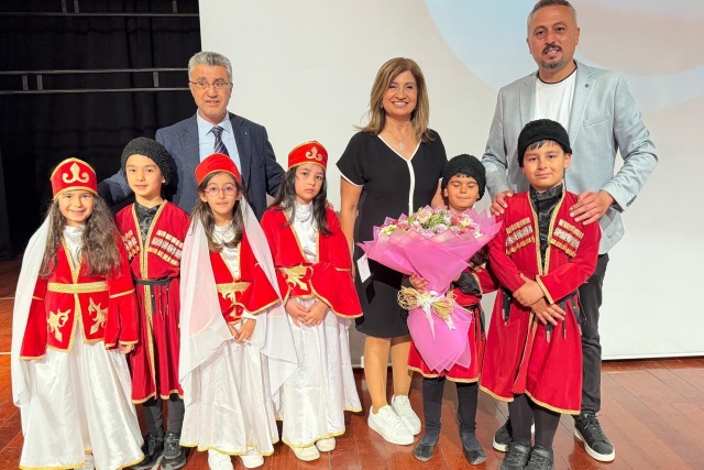 Nefise Necip’te Minik Yüreklerden Dev Performans