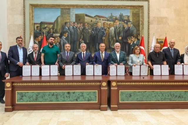Şahinbey İlçemize İki Yeni Eser: Cami ve 4-6 Yaş Kur’an Kursu Protokolü İmzalandı