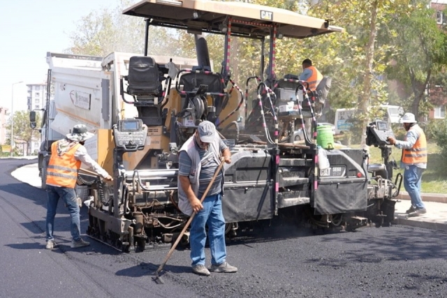 Şehitkamil’de yollar yenileniyor: Asfalt çalışmaları başladı