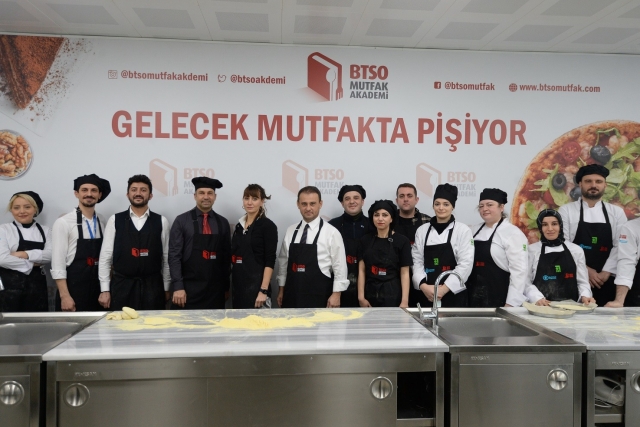 BTSO mutfak akademi ile gelecek mutfakta pişiyor