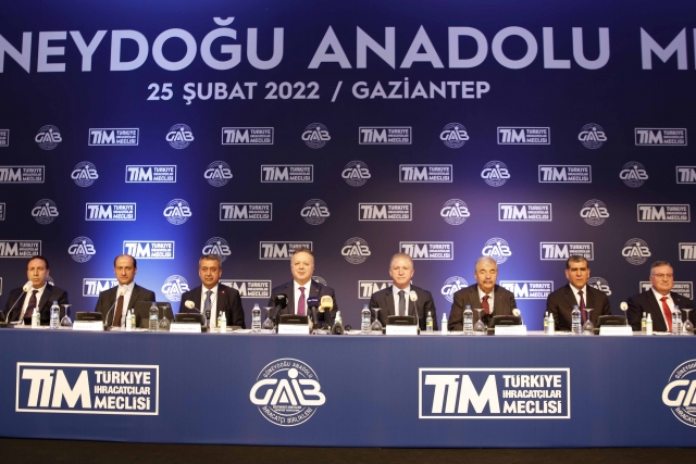 “Ülkemiz, şehrimiz ve milletimize değer katmak için mücadele ediyoruz”