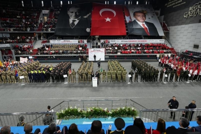 Gaziantep'te Cumhuriyet'in 103'üncü yılı coşkuyla kutlandı