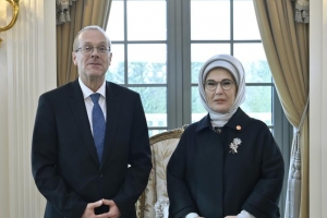 Emine Erdoğan, DSÖ heyetiyle görüştü