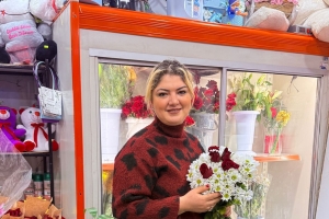 Sevgiye Dokunan Çiçekler Hazır