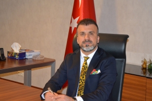 Başkan Celal Kadooğlu’ndan 23 Nisan Ulusal Egemenlik ve Çocuk Bayramı kutlama mesajı:  “23 Nisan’ı buruk kutluyoruz”