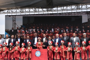 MİNİK MEHTERANLAR ŞAHİNBEY ER MEYDANI’NDA ALKIŞLANDI