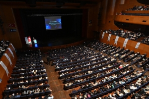 Bursa’da “Türkiye Yüzyılı Vizyonuyla Eğitimde Kamu ve Özel Sektör Buluşması” Gerçekleştirildi