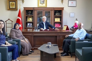 HACI RABİA KOYUNCU VE ABDULLAH KOYUNCU’DAN NTO BAŞKANIMIZ MEHMET ÖZYURT’A ANLAMLI ZİYARET