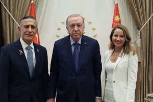 Cumhurbaşkanı Erdoğan, ABD Temsilciler Meclisi Üyesi Issa'yı kabul etti