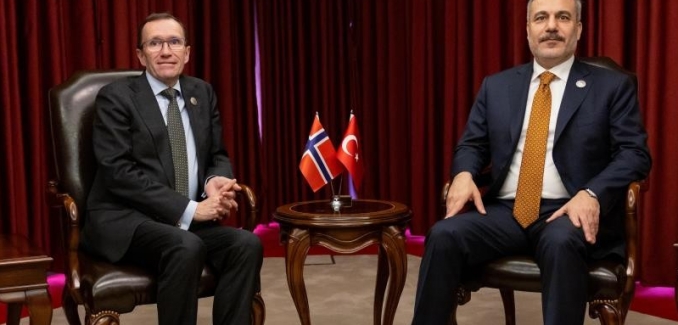 Dışişleri Bakanı Fidan, Norveçli mevkidaşı Eide ile görüştü
