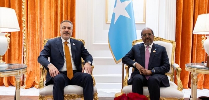 Dışişleri Bakanı Fidan, Somali Cumhurbaşkanı Mahmud ile görüştü