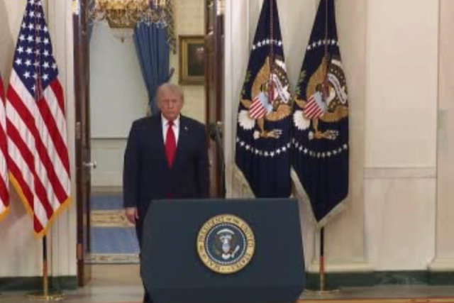 ABD Başkanı Trump: "2-3 hafta boyunca İran’a çok sert darbeler indireceğiz"
