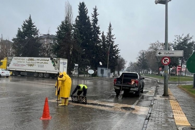 Yağışa Karşı Gaziantep Büyükşehir Sahada!