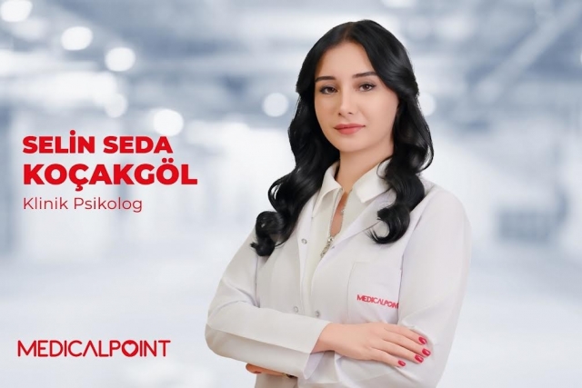 Selin Seda Koçakgöl: Sosyal Medya İlişkileri Uzaklaştırıyor