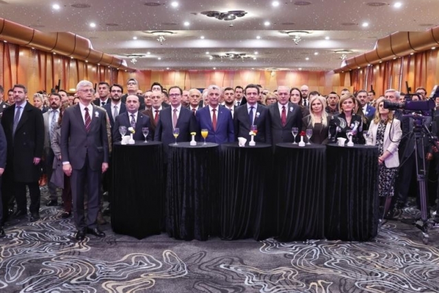 Bakan Bolat, "Kosova Türkleri Milli Bayramı" resepsiyonuna katıldı