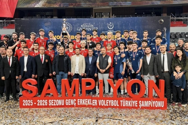 Bozgeyik "Gaziantep’i Sporun Merkezi Yapma Sözümüzü Eser Siyasetimizle Tutuyoruz" Bozgeyik "Gaziantep’i Sporun Merkezi Yapma Sözümüzü Eser Siyasetimizle Tutuyoruz"