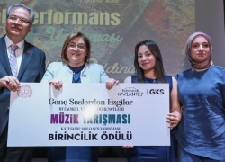 Gaziantep’te sanatla yükselen öğrenciler ödüllendirildi