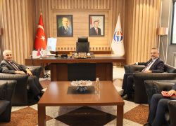 TÜRKİYE ŞAM BÜYÜKELÇİSİ NUH YILMAZ’DAN GAÜN REKTÖRÜ DOĞAN’A ZİYARET