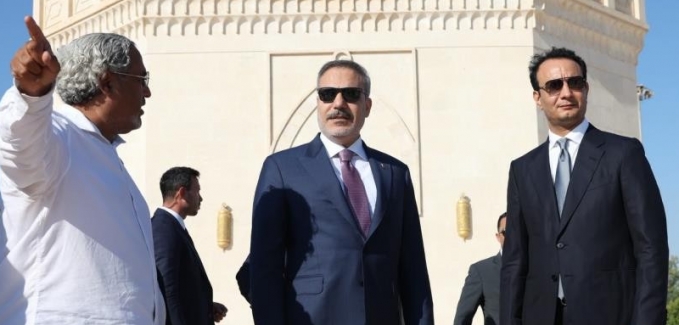 Fidan, Ömer Muhtar’ın mezarını ziyaret etti