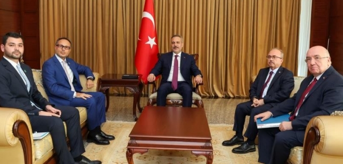 Bakan Fidan, TÜRKPA Genel Sekreteri Hasan ile görüştü