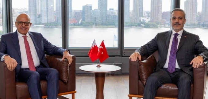 Bakan Fidan, Bahreyn Dışişleri Bakanı Al Zayani ile bir araya geldi
