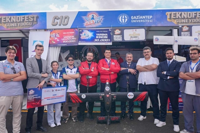 Başkan Yılmaz TEKNOFEST Güneydoğu’da