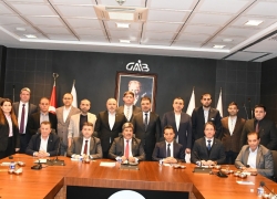 Gaziantepli Halıcılar Fransa ve İtalya’da Pazar Payını Büyütmek İstiyor!