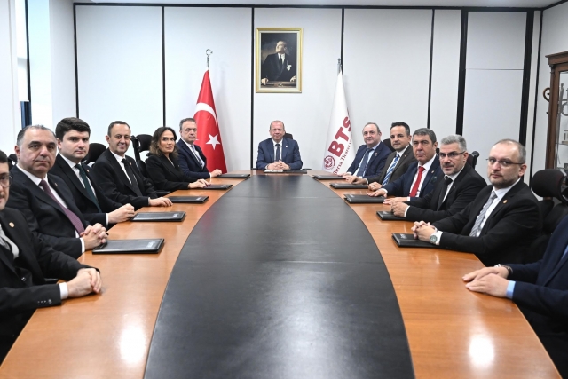 BTSO Yönetim Kurulu Başkanı Özer Matlı Mazbatasını Aldı
