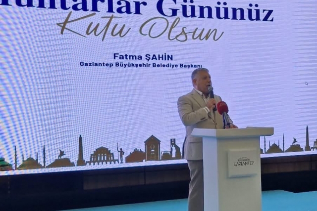 Oğuzeli Belediye Başkanı Bekir Öztekin, Muhtarlar günü programına katıldı