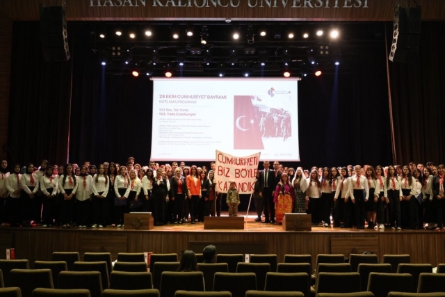 Hasan Kalyoncu Üniversitesi’nde Cumhuriyet’in 103. Yılı Kutlandı