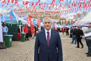 ŞAHİNBEY BELEDİYESİ’NDEN YENİ REKOR: 21.935 ÜNİTE KAN BAĞIŞI